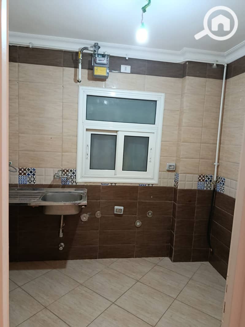 12 ab34e22d-9c03-4ccc-9801-4096712ee169. jpg