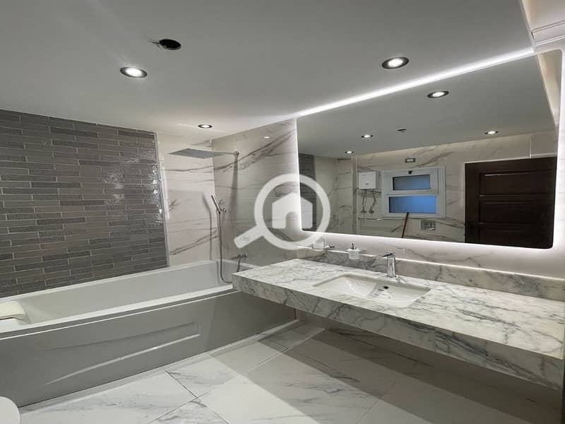 2 0ced11e5-5a32-497b-8aac-632ea2f1cafe. jpg