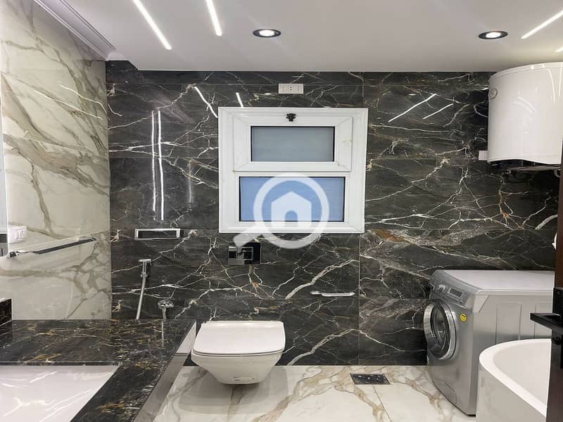 7 bd4ad20f-4f56-4ff9-b3ef-7413bf27d756. jpg