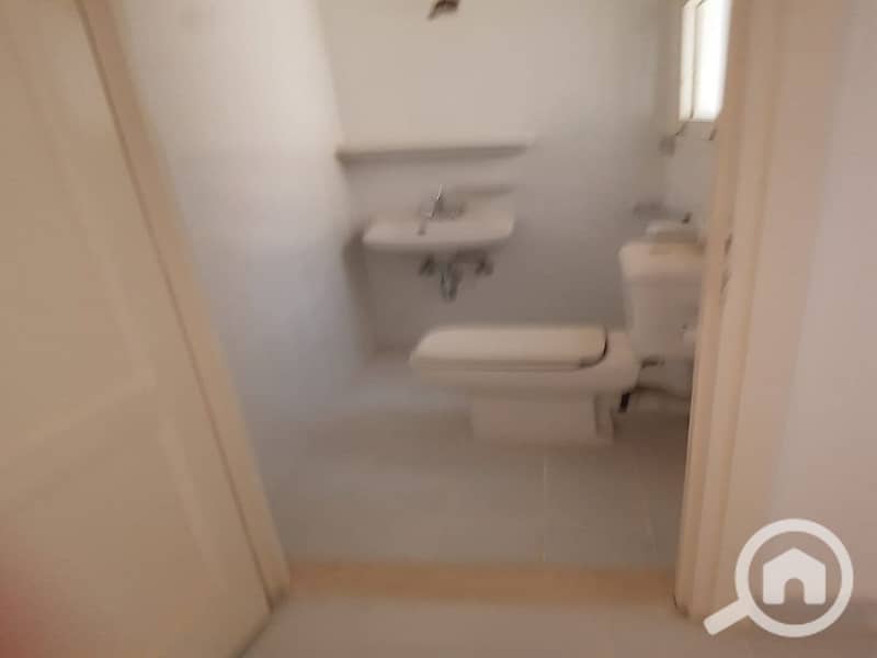 11 d15bc438-3d86-44e1-90c0-d1f16d729eab. jpg