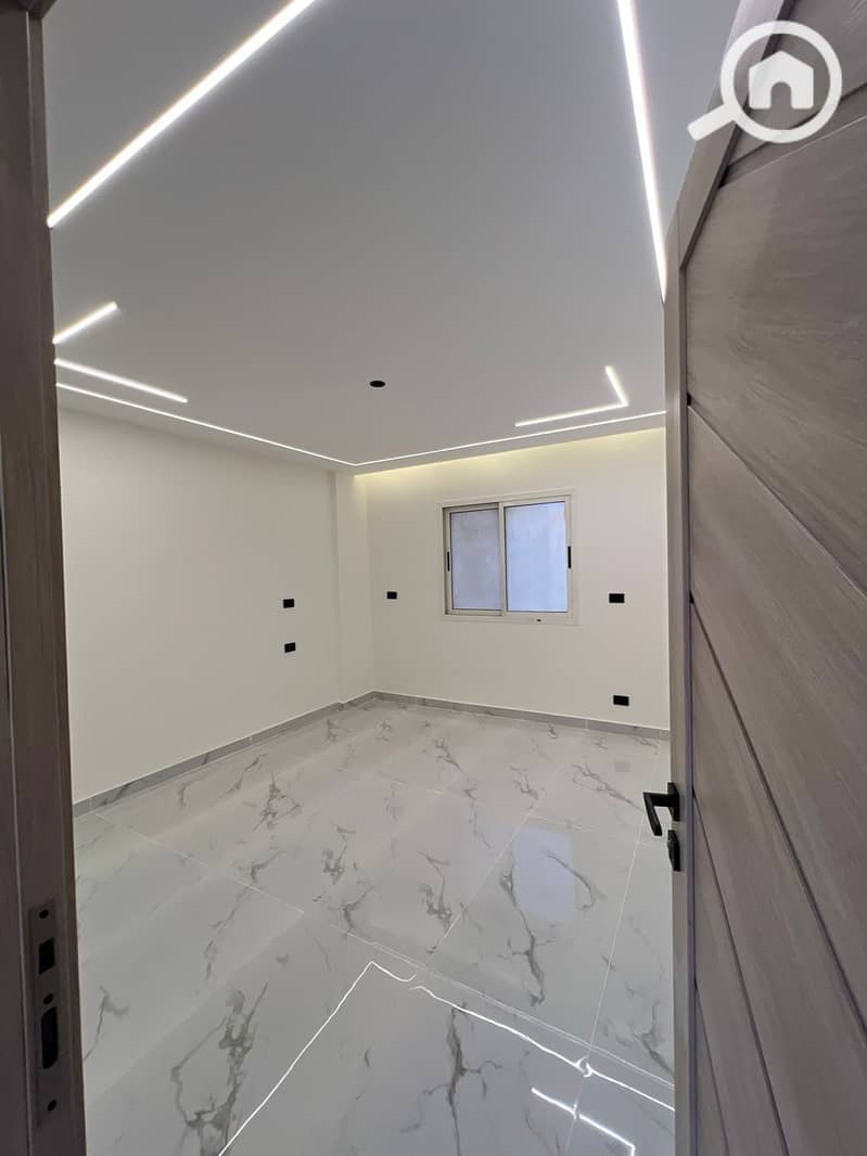 6 4956ad08-f50e-484e-a46b-c836effaa6d0. jpg