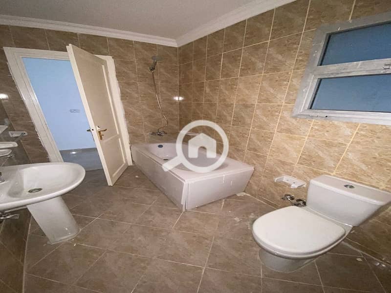 5 WhatsApp Image 2022-01-30 at 1.36. 15 PM (1). jpeg