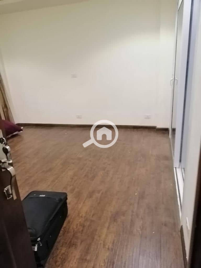 9 79df925b-10b3-4397-b19a-c140e2e7d240. jpg