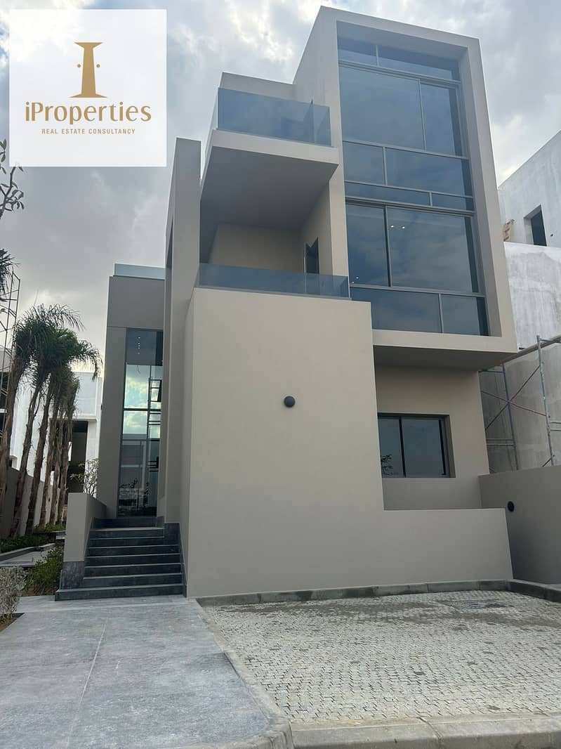 4 7664ecef-2624-4b92-9e43-3025d26958de. jpeg