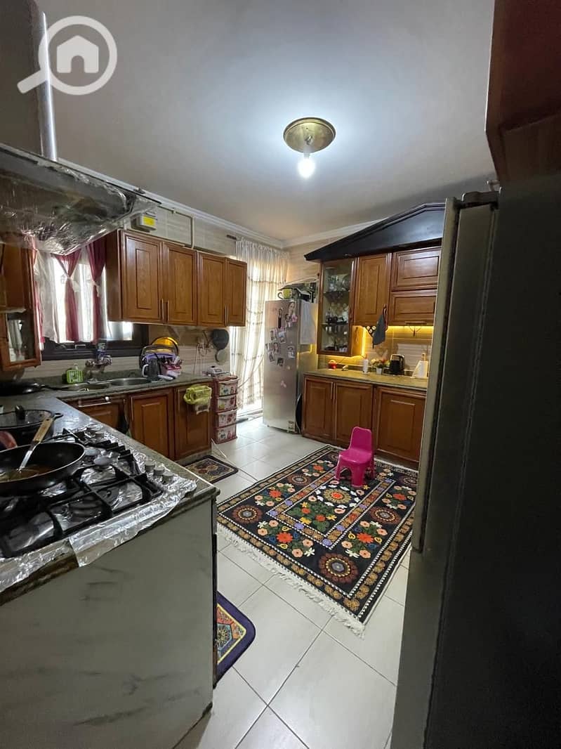 6 66adbaef-6333-41cd-b1b7-d79f7b9b8a44. jpg