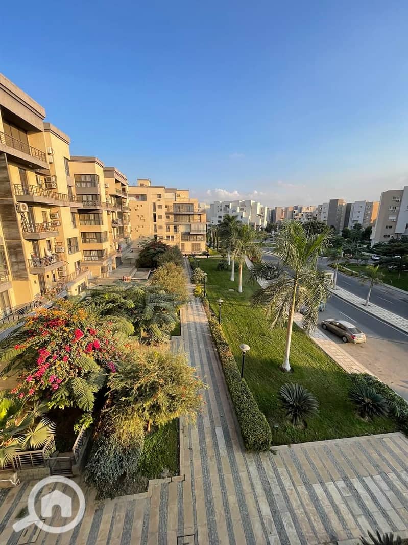 3 70ee70f3-766c-4d18-991a-6e174ecffe21. jpg