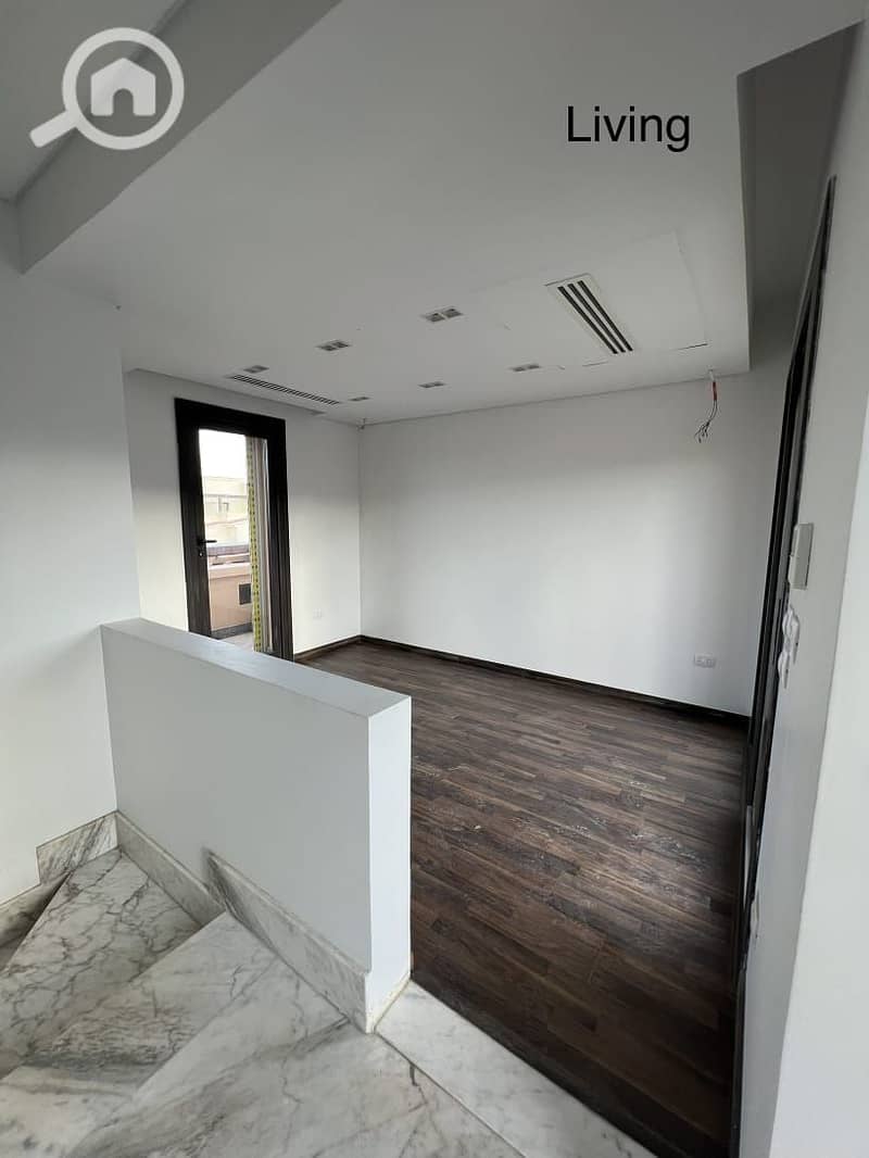 4 WhatsApp Image 2025-12-18 at 4.54. 10 PM (1). jpeg