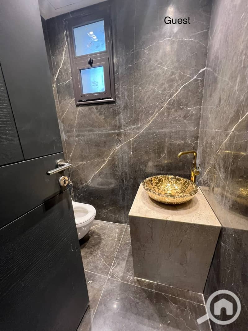 11 WhatsApp Image 2025-12-18 at 4.54. 09 PM (2). jpeg