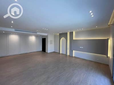 شقة 3 غرف نوم للبيع في الشيخ زايد، الجيزة - 491887233_1795497931347366_5539655259600425483_n. jpg