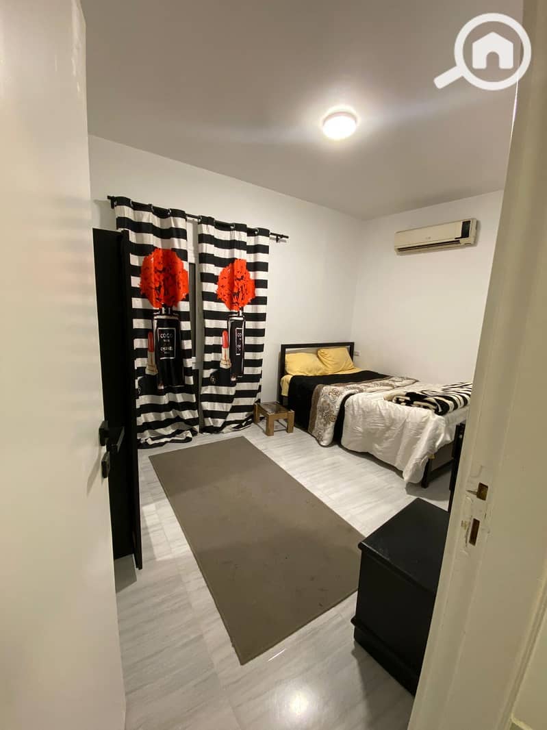 11 9cda8366-7d5a-4057-a933-a508fba8e4a4. jpg