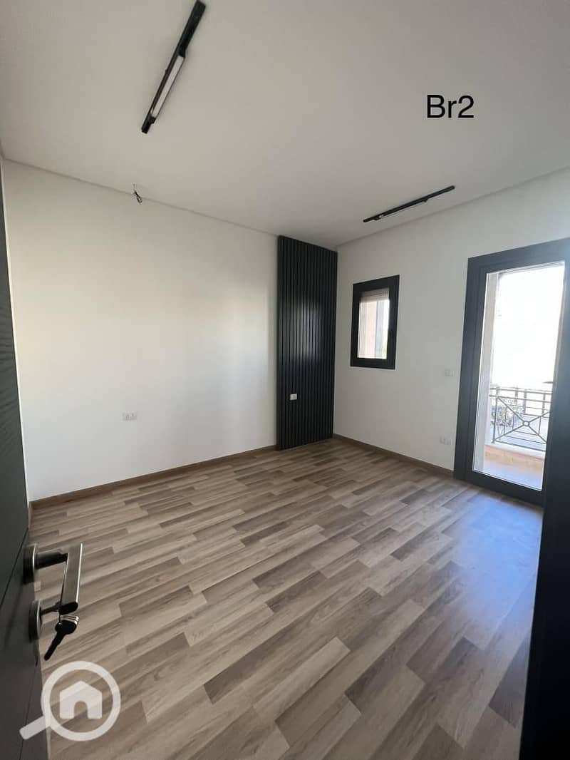 11 WhatsApp Image 2025-12-18 at 5.03. 28 PM (2). jpeg