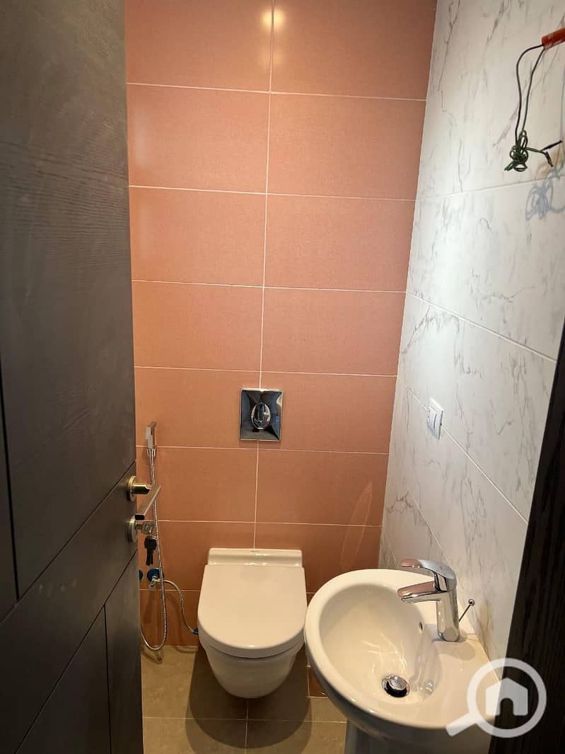 12 WhatsApp Image 2025-12-18 at 5.03. 28 PM (1). jpeg