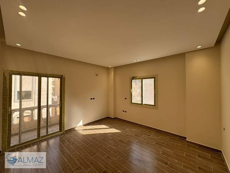 4 WhatsApp Image 2025-12-18 at 5.00. 36 PM. jpeg