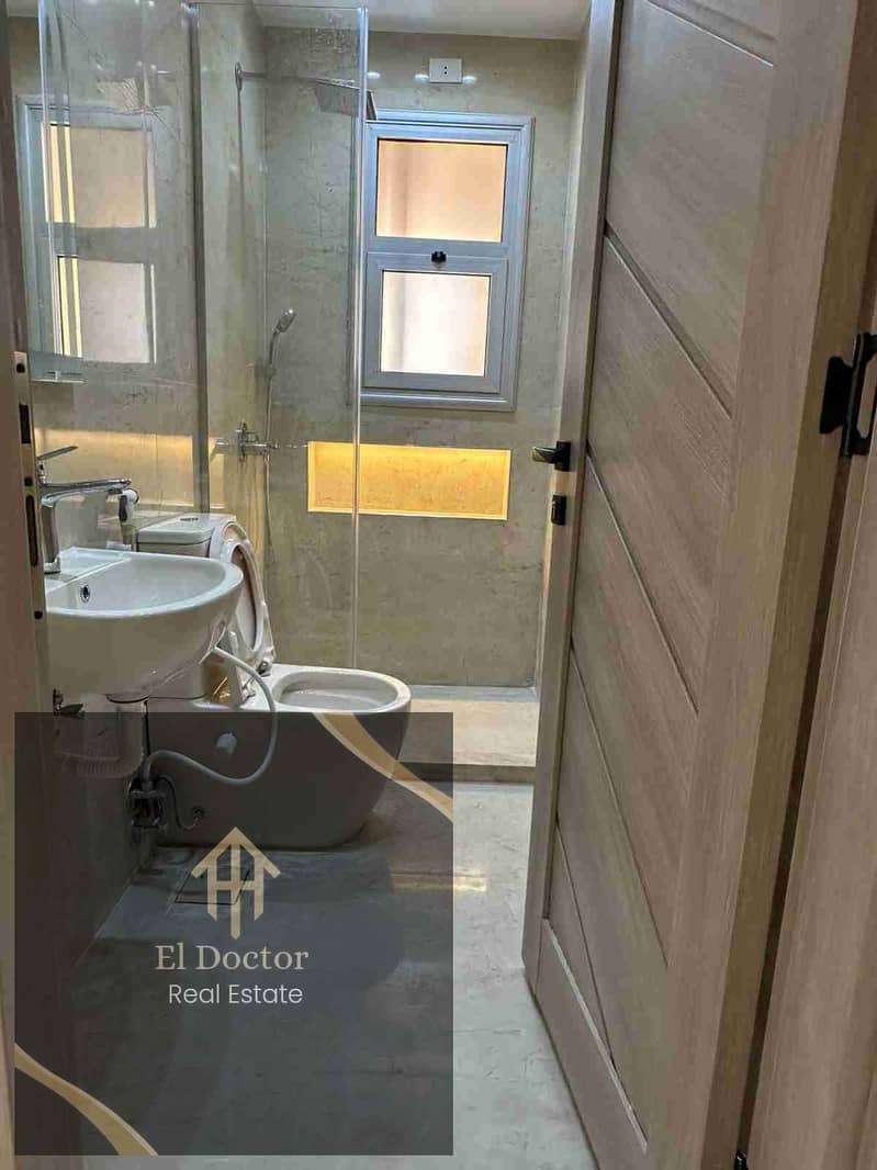 1000788511. jpg 1000788511. jpg