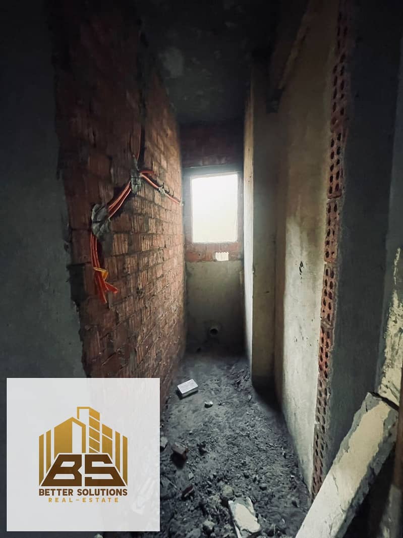 9 33060e6d-b45a-4c3f-9b9d-bfee8e2ba50a. jpg