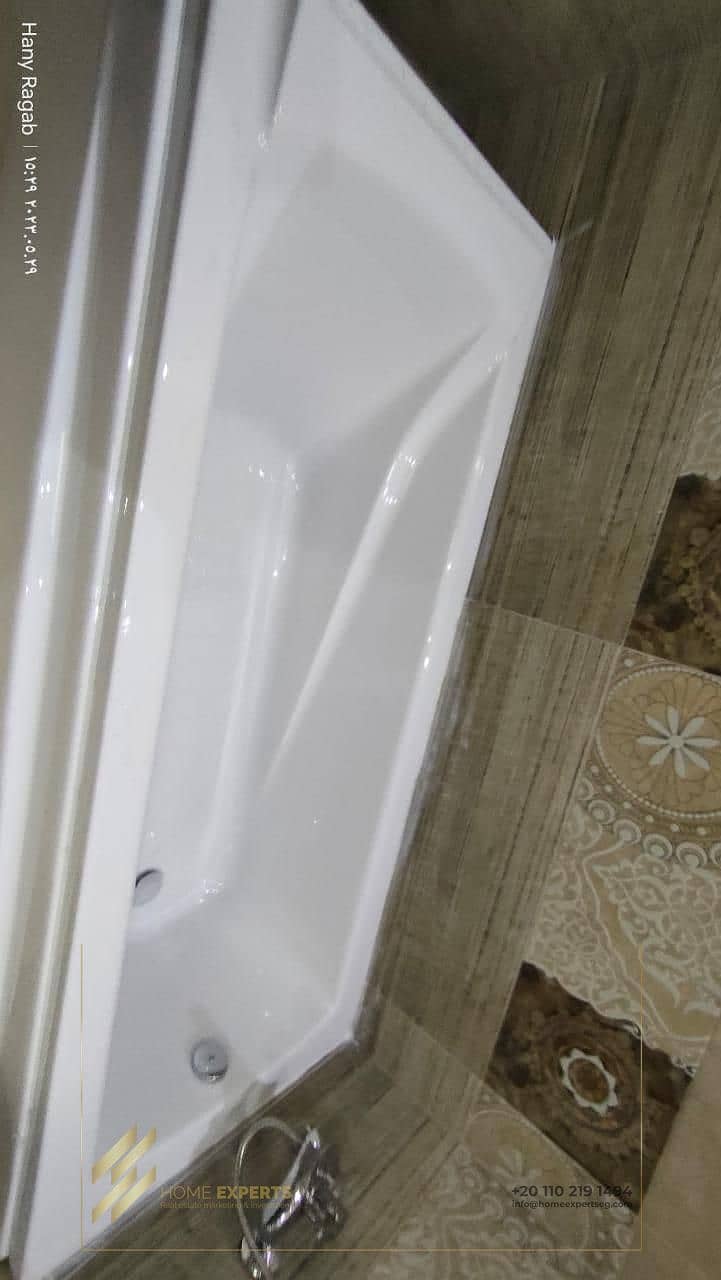 10 PHOTO-2025-12-18-17-11-10 4. jpg