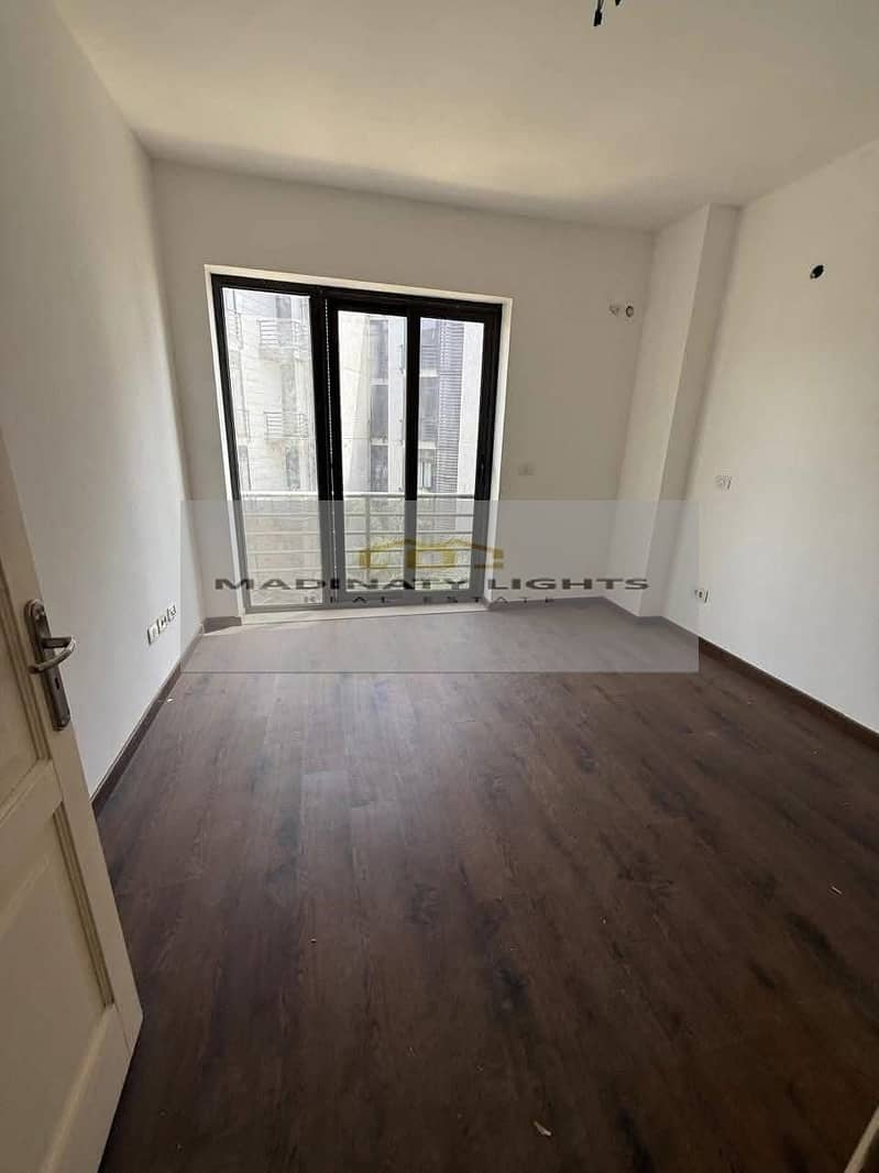 2 WhatsApp Image 2025-12-18 at 2.25. 06 PM (3). jpeg