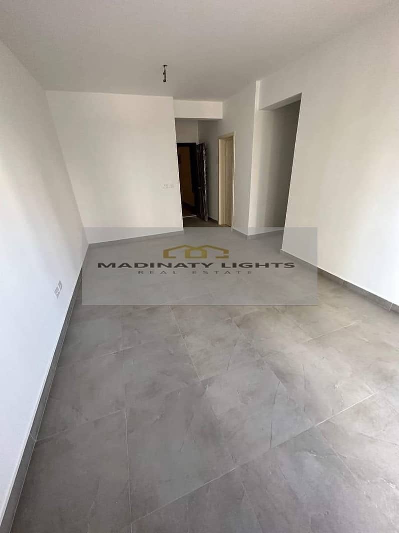 5 WhatsApp Image 2025-12-18 at 2.25. 07 PM. jpeg