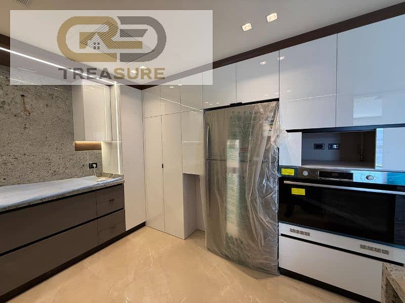 9 WhatsApp Image 2025-12-18 at 4.38. 18 PM (2). jpg