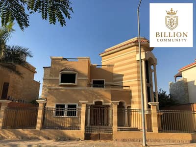 فیلا 4 غرف نوم للبيع في مدينة الشروق، القاهرة - WhatsApp Image 2025-12-17 at 10.15. 50 PM. jpeg