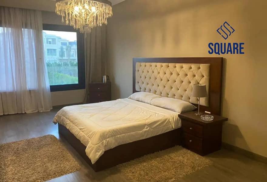 7 8362633-feb2bo. jpg