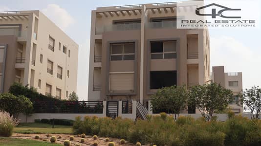 3 Bedroom Duplex for Sale in New Cairo, Cairo - IMG_5017. JPG