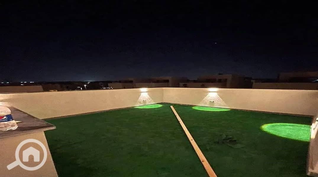 5 27417503-800x600_1400x900. jpg