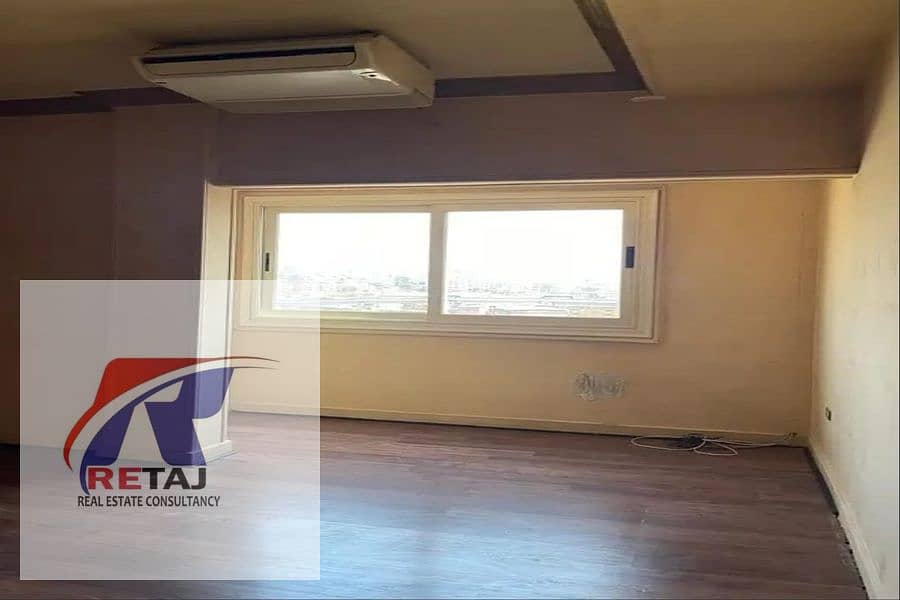 5 ec88559a-d507-40a5-afe9-c17989ee0382. jpg