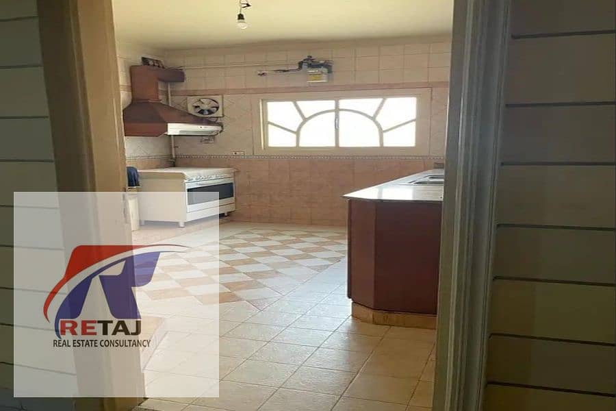 11 e4ca6e86-666e-43f8-ac17-6e244f0d5fd6. jpg