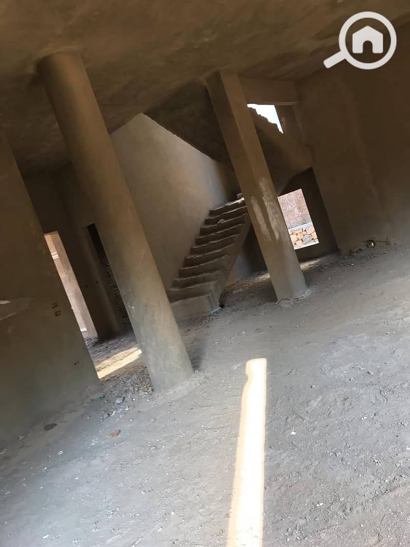 7 WhatsApp Image 2025-12-18 at 4.53. 48 PM (2). jpeg