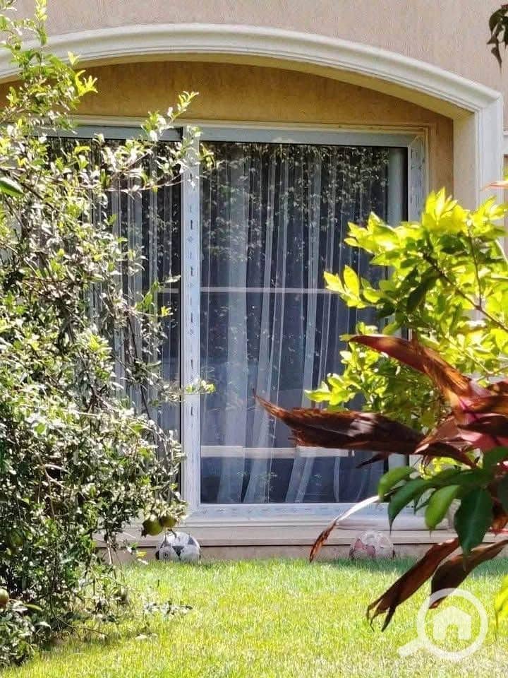 8 543846414_1961704051295635_3593654237605324657_n. jpg