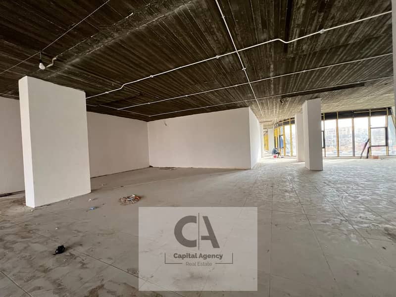 6 7e284b79-a072-43d4-b367-1ca99f2c08c6. jpg