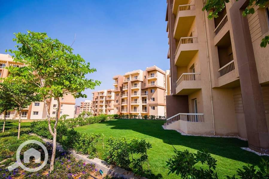 5 compound-ashgar-city-6october-15. jpg