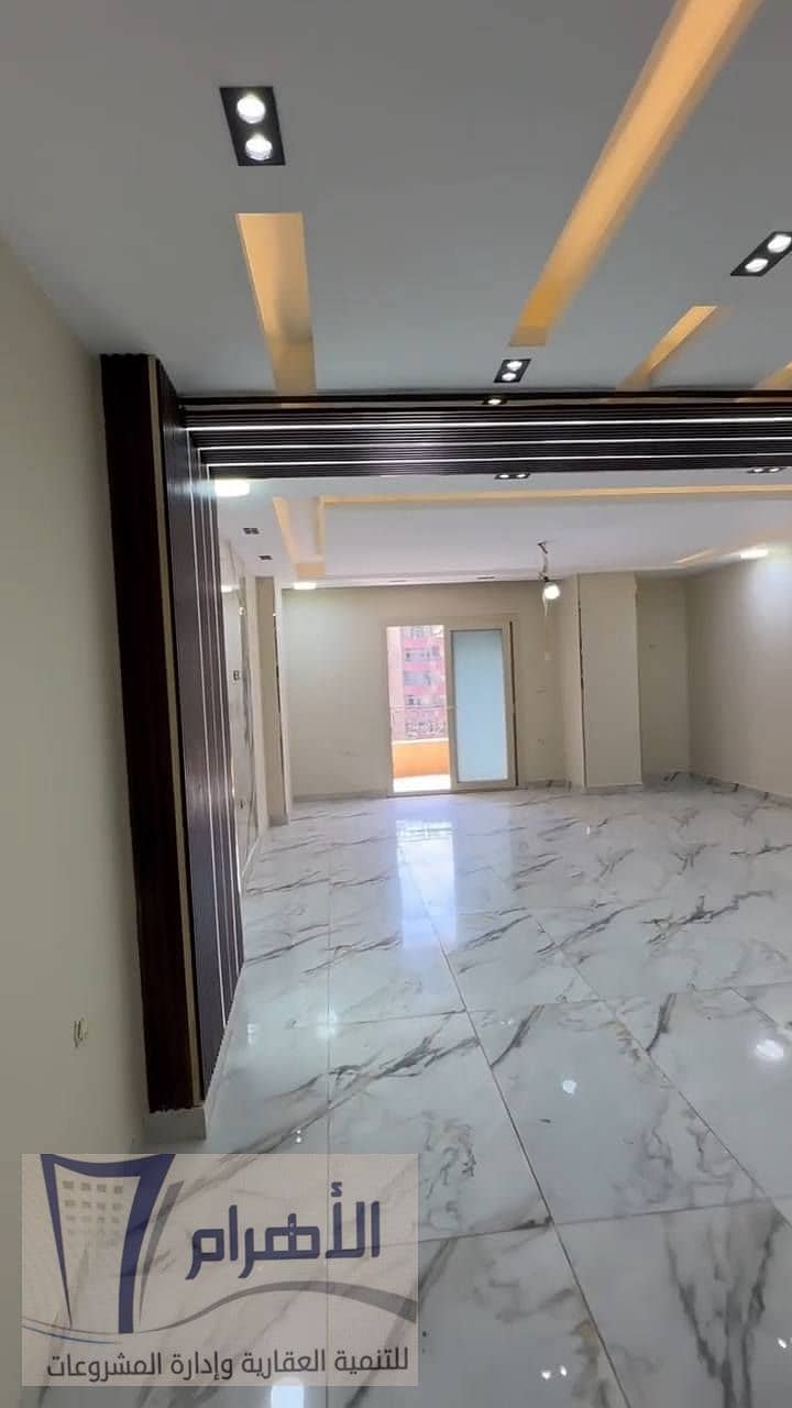 6 598943247_1167104072234459_293538281186239664_n. jpg