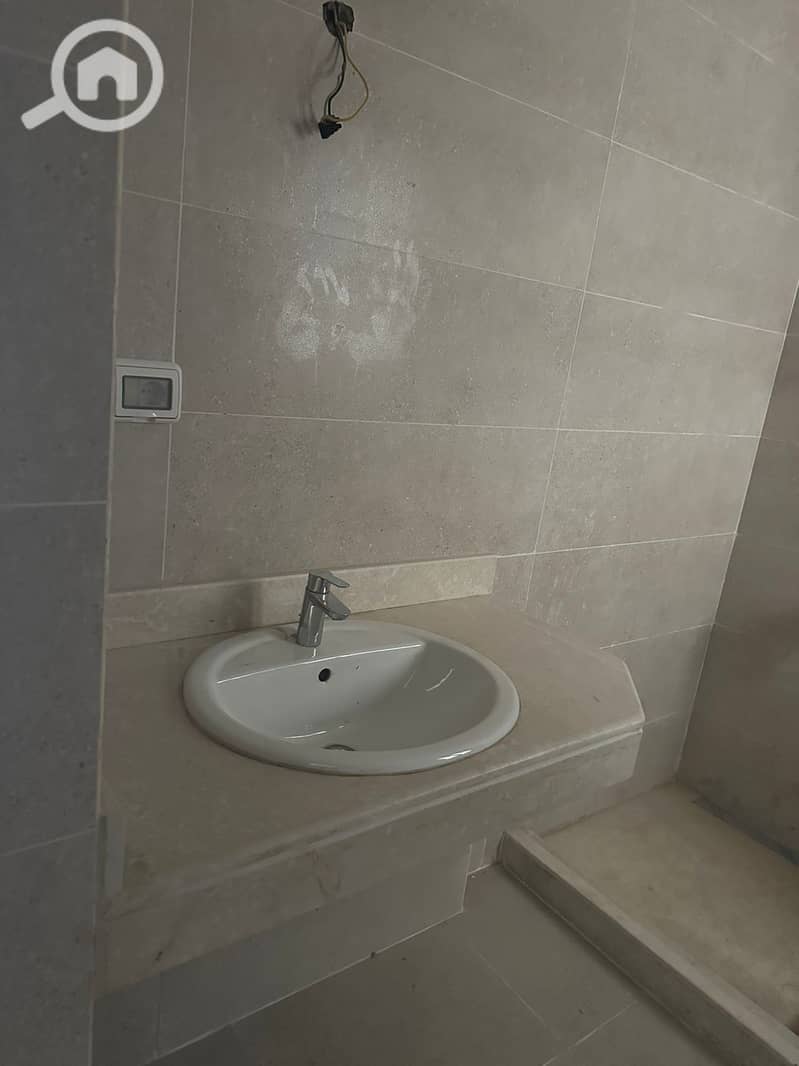 10 IMG-20251218-WA0333. jpg