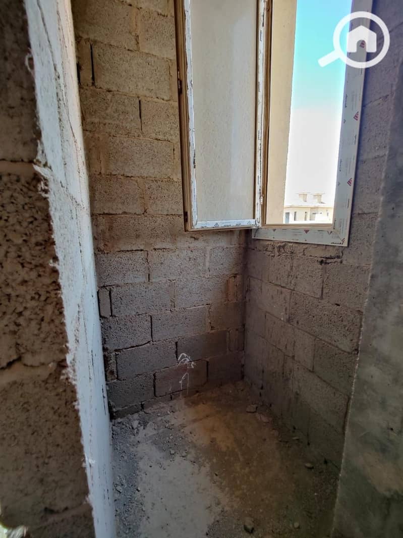 6 WhatsApp Image 2025-12-17 at 7.15. 57 PM. jpeg