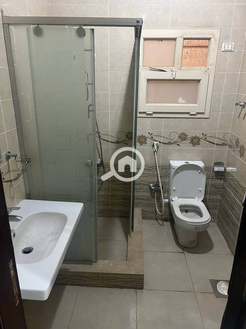 5 WhatsApp Image 2025-12-18 at 17.22. 38. jpeg