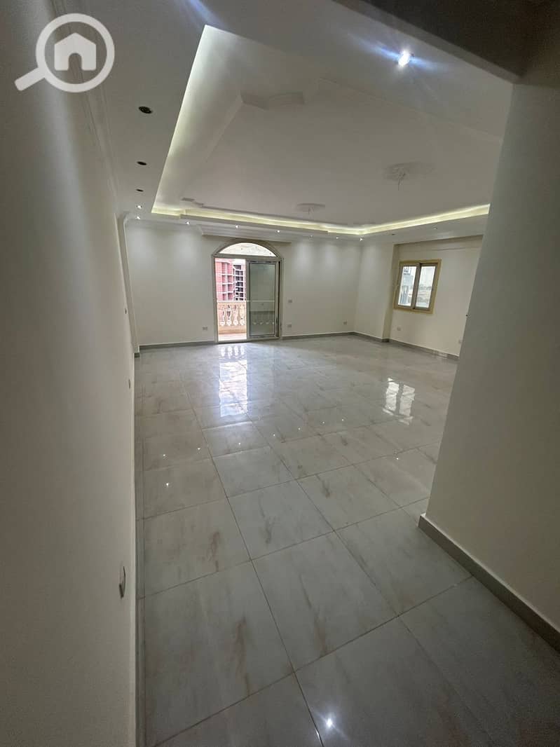 7 WhatsApp Image 2025-12-18 at 17.22. 37. jpeg