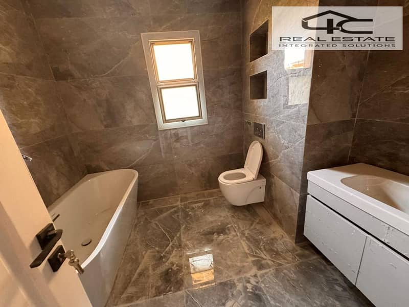 12 IMG-20251218-WA0056. jpg