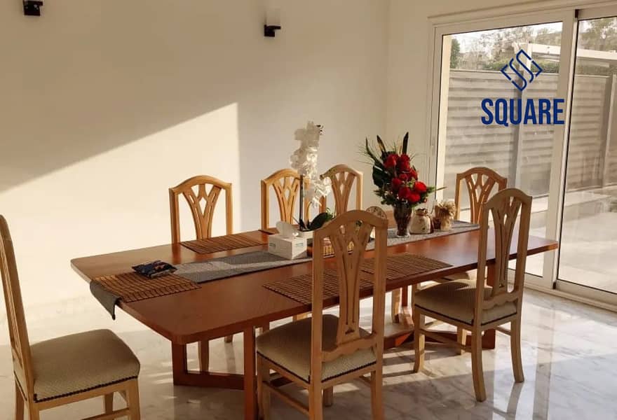 3 7364767-630d8o. jpg