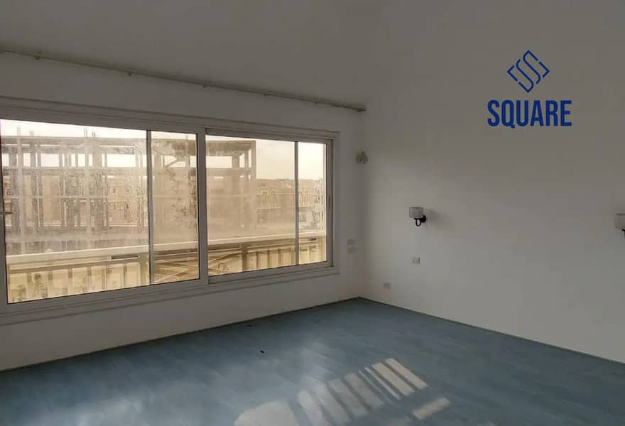 4 7364767-e4221o. jpg