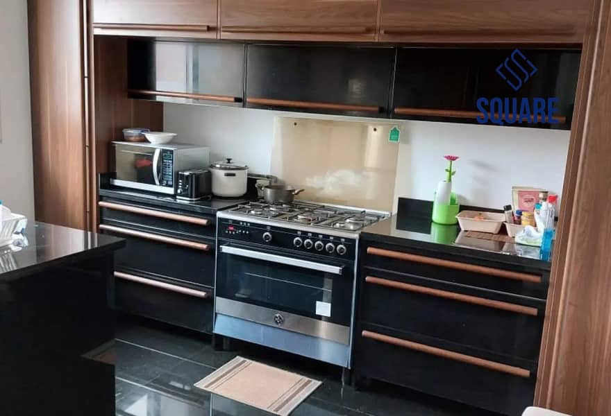 15 7364767-c31a7o. jpg