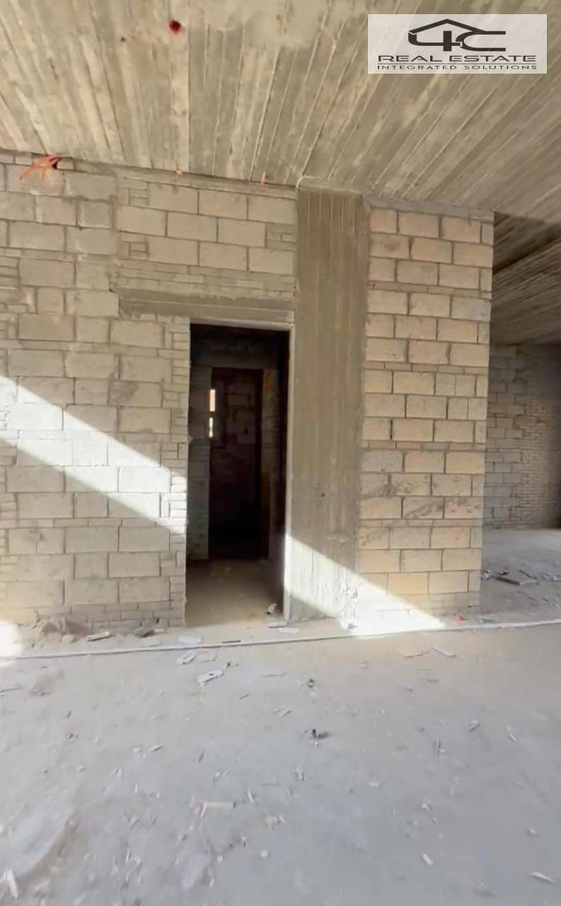 7 WhatsApp Image 2025-11-06 at 10.11. 07 AM (3). jpeg