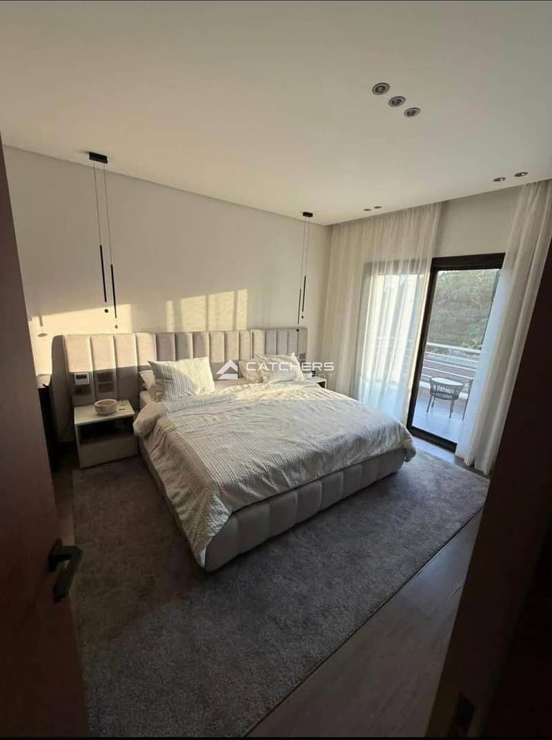 4 598598040_890085486685982_384831419460033562_n. jpg