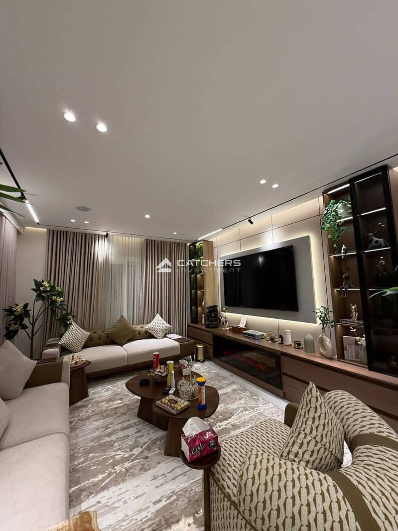 8 597691318_122116208409075670_4612342818667709945_n. jpg