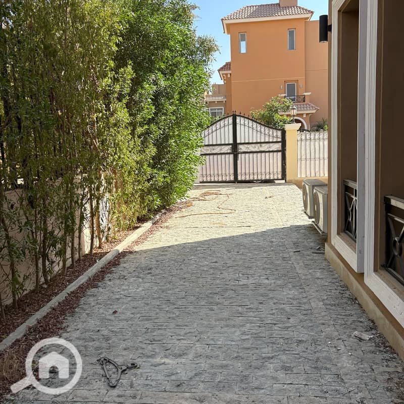 2 WhatsApp Image 2025-11-03 at 1.45. 35 PM. jpeg