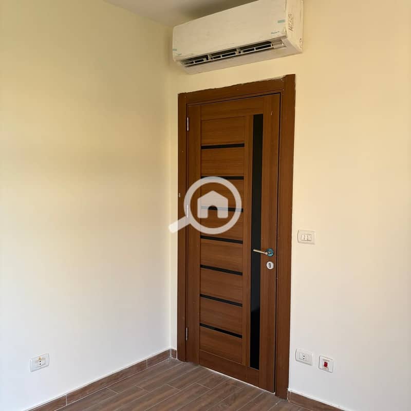 4 WhatsApp Image 2025-11-03 at 1.45. 39 PM. jpeg