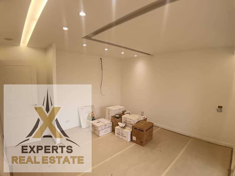 10 WhatsApp Image 2025-10-27 at 3.32. 35 PM. jpeg