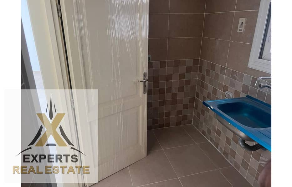 11 WhatsApp Image 2025-09-15 at 4.42. 18 PM (1). jpg