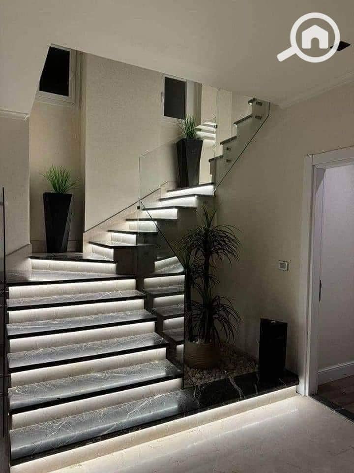 8 WhatsApp Image 2025-12-18 at 5.45. 42 PM. jpeg